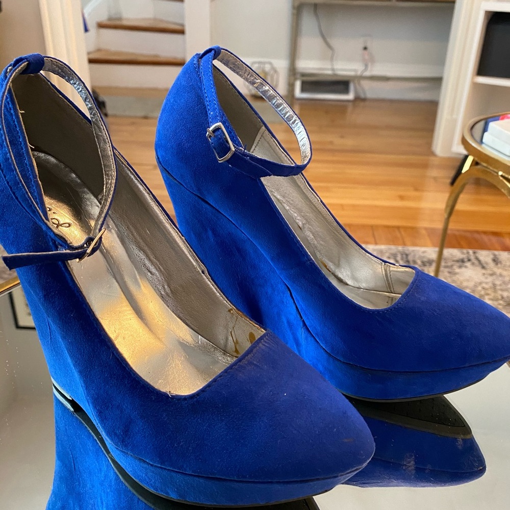 Royal Blue Pump Wedges